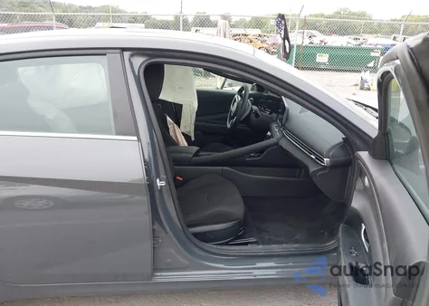 2025 Hyundai Elantra Sel Convenience z USA, uszkodzony, nr VIN KMHLS4DG4SU018739